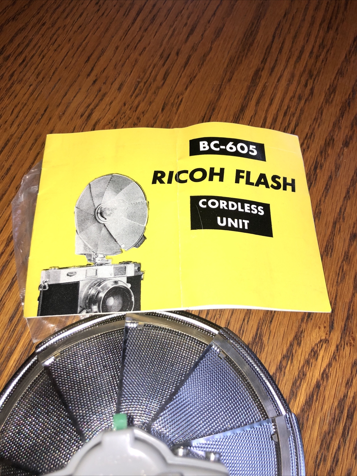 Vintage Ricoh Flash BC-605 With Leather Case, Instruction Booklet