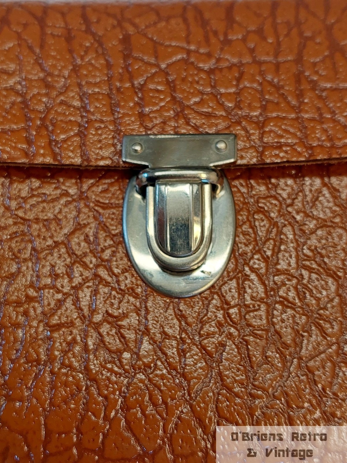 Vintage Brown Leather Camera Case – Clean Condition – Working Clasp –Extra Strap