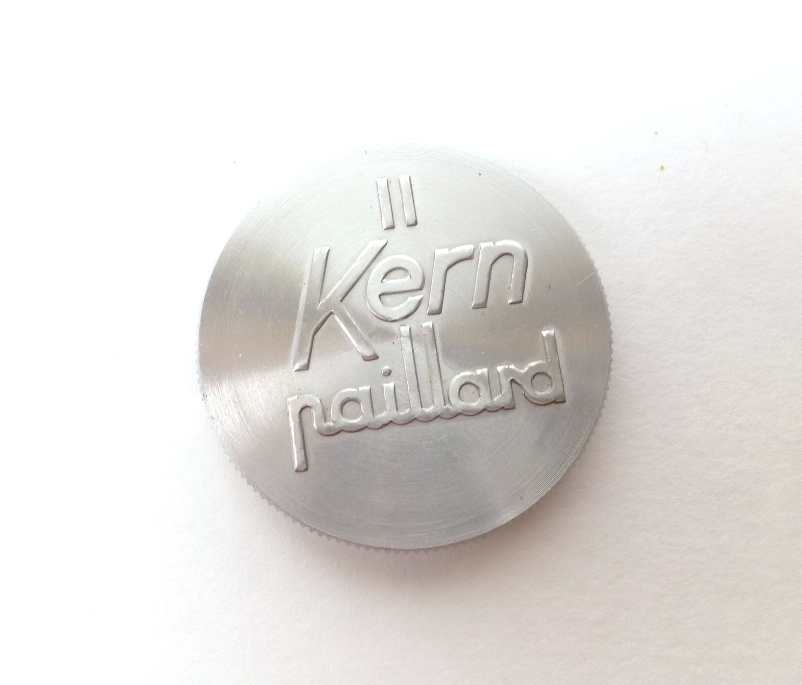 32mm Screw-in Metal Lens Front Cap for Paillard Kern Switar Lenses