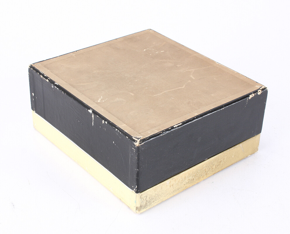 BOLEX EMPTY BOX ONLY FOR B, C OR D SERIES CAMERA (UNMARKED)/209990