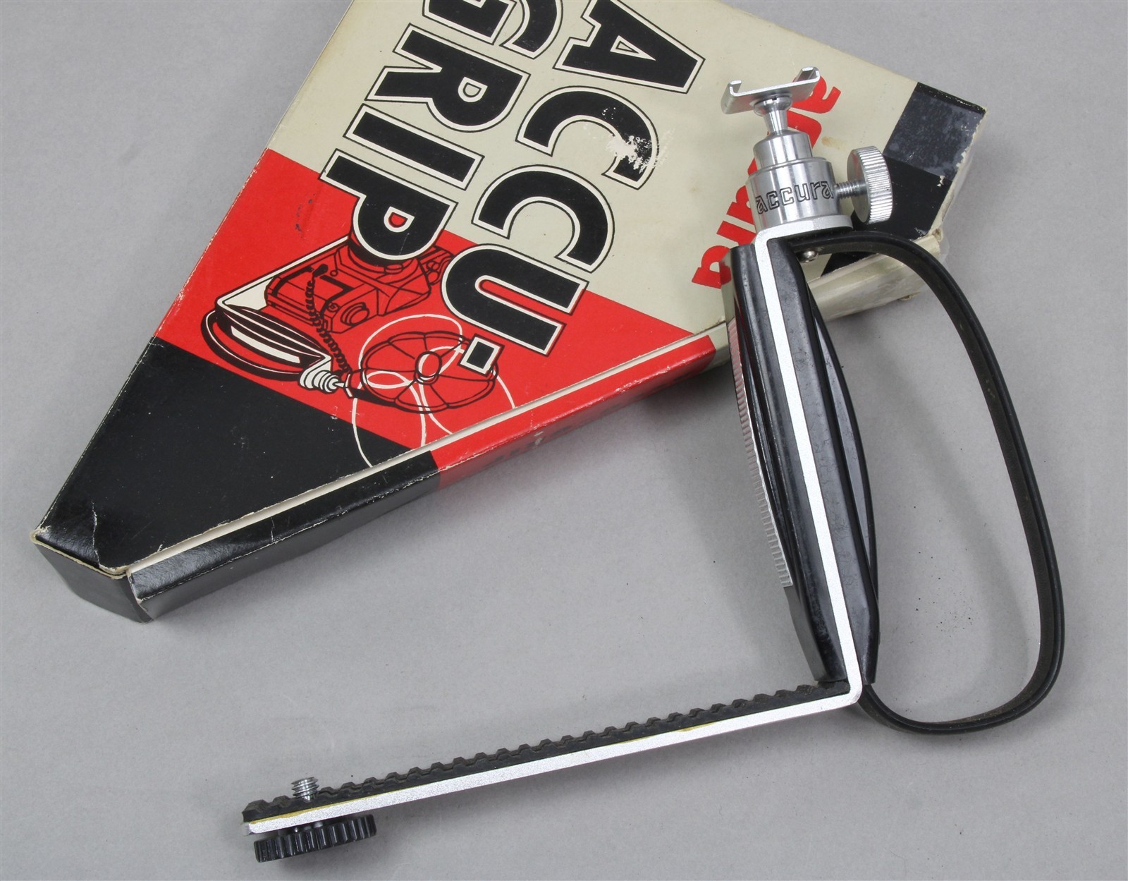 Vintage ACCURA ACCU-GRIP L-Bracket Grip Ball Head 4 Shoe-Mount Flash/Accessory