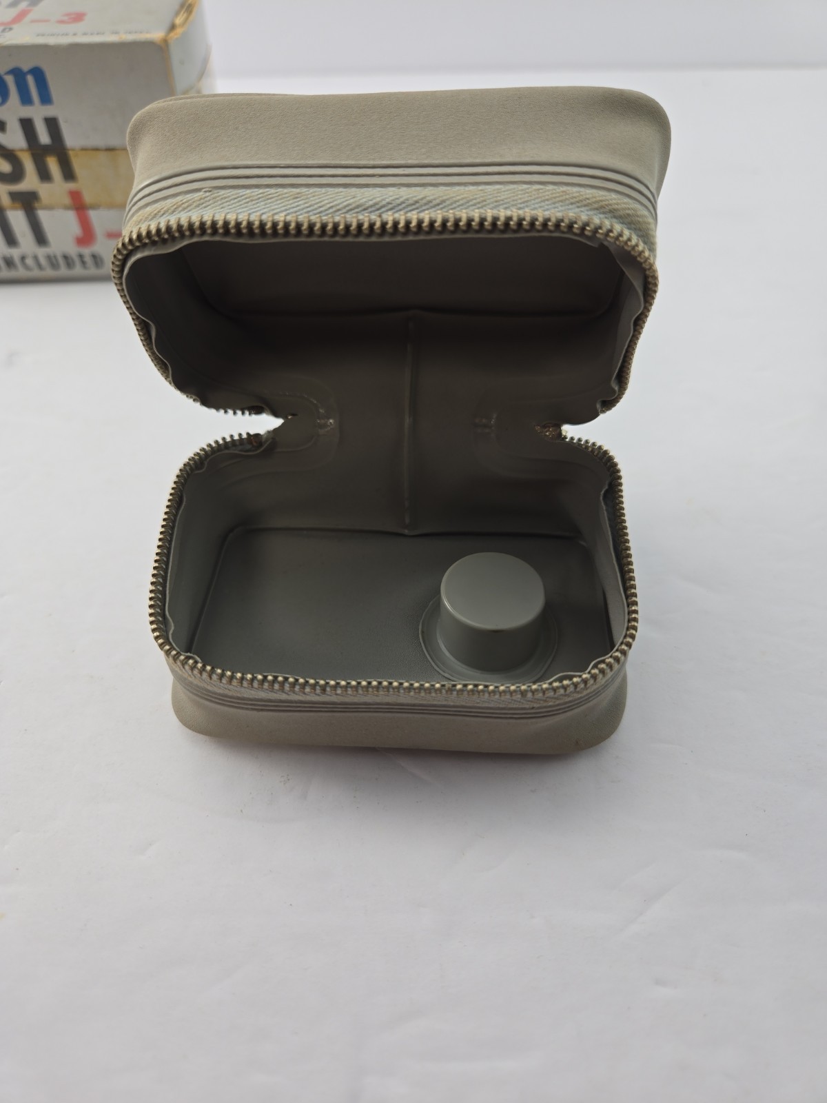 Vintage Canon Flash Unit Model J-3 Film Camera Bulb Flash Box Case Japan