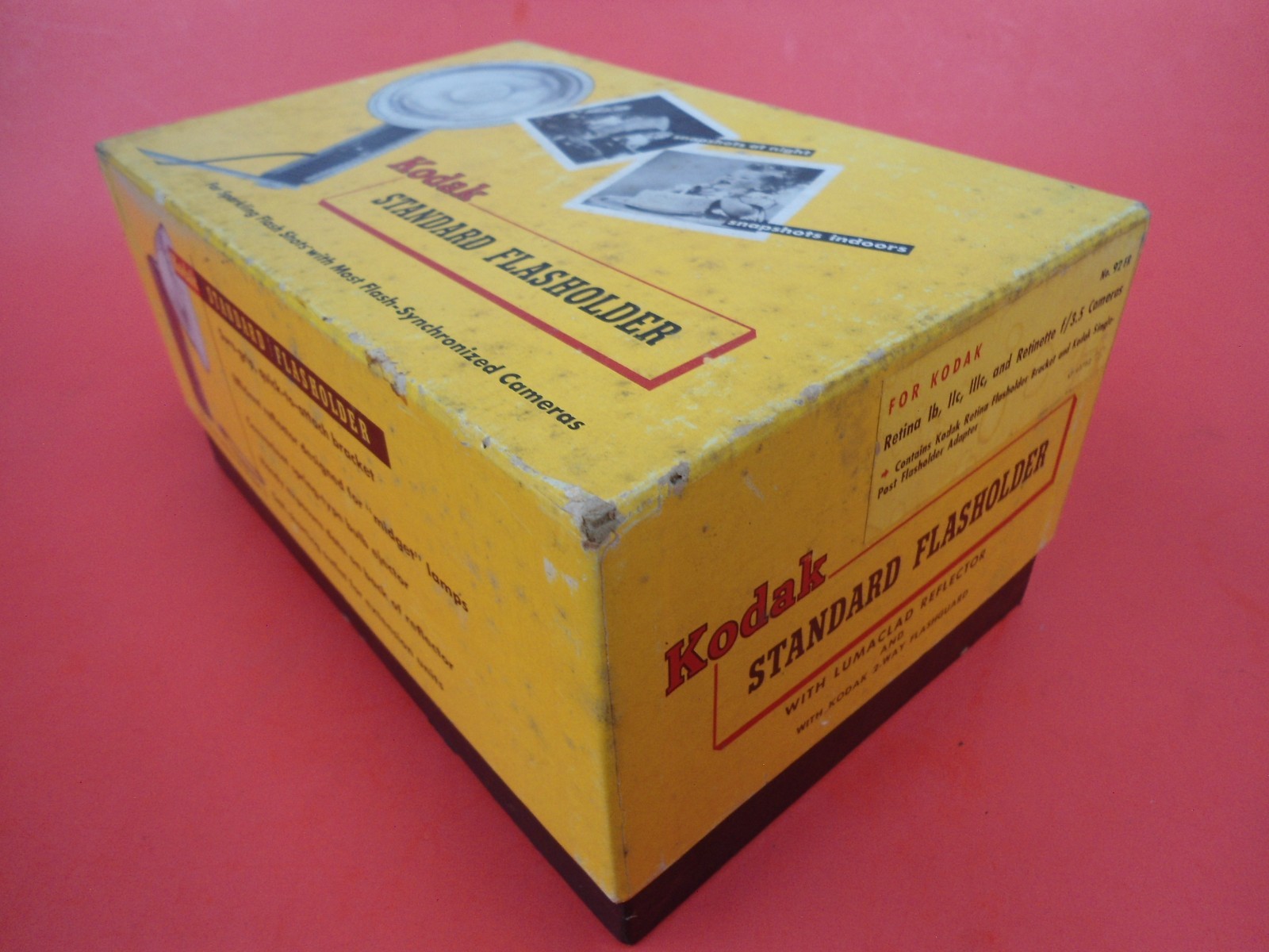 Kodak Standard 5″ Flash Holder in the Box