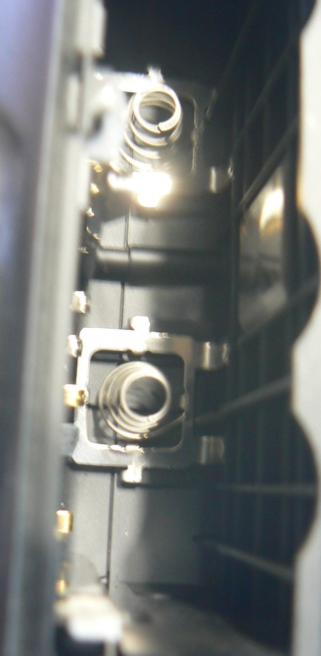 Nikon MB-D200 Multi Power Battery Pack Grip with Battery Tray BB