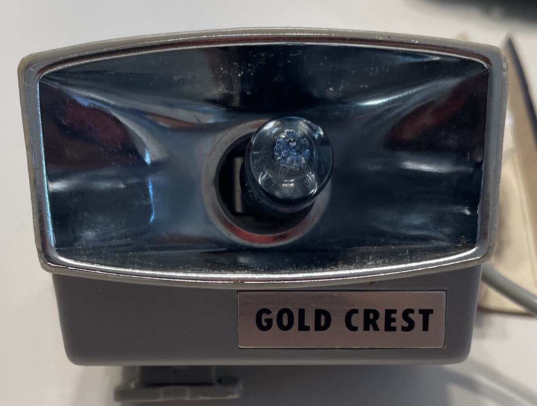 Vintage Gold Crest Camera Flash Attachment – From Japan – Comes With Case.