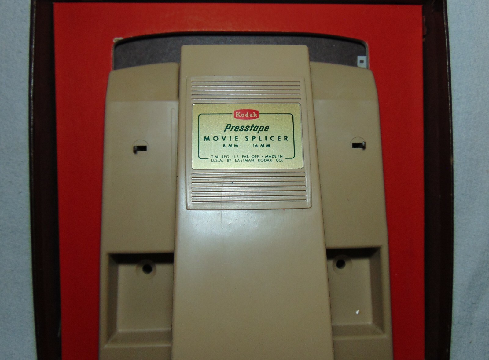 VINTAGE KODAK Movie Splicer PRESSTAPE 8mm 16mm Film Splicer No 64 Made In USA