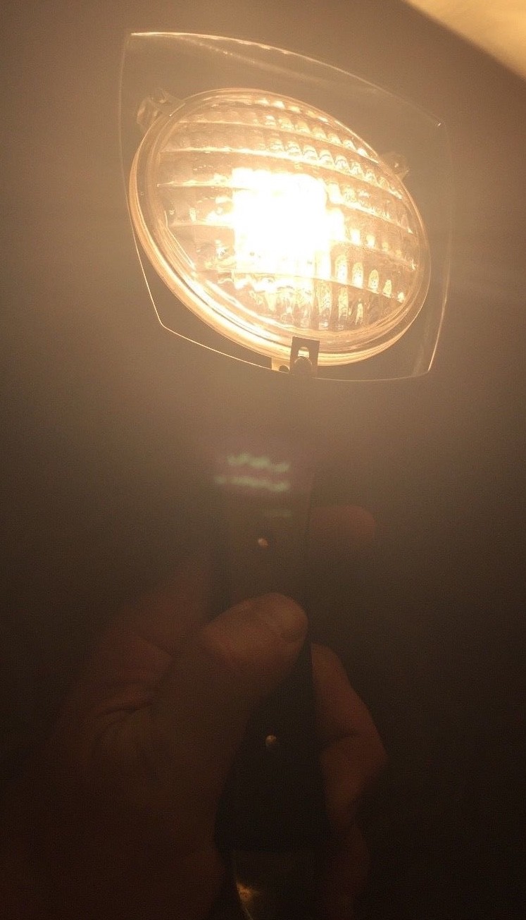 VINTAGE WESTINGHOUSE SUPER 88 MOVIE LIGHT SEALED BEAM TYPE MOVIE LAMP 650 WATT