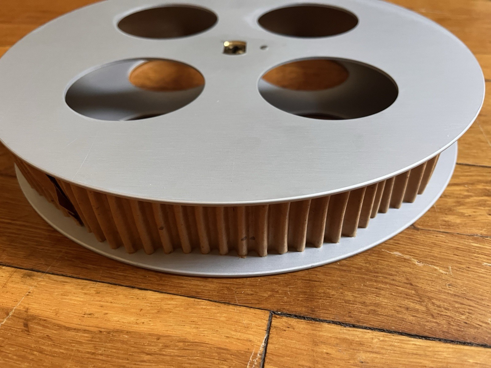 35MM 1200 ft J & R Film Co Movie Projector Split Reel 11-1/2″ NEW