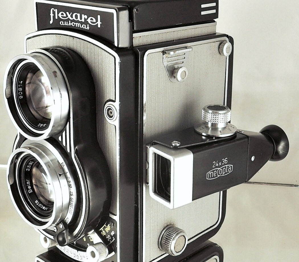 Viewfinder Flexaret Meopta s black 24×36 CLA older design with screws VERY RARE