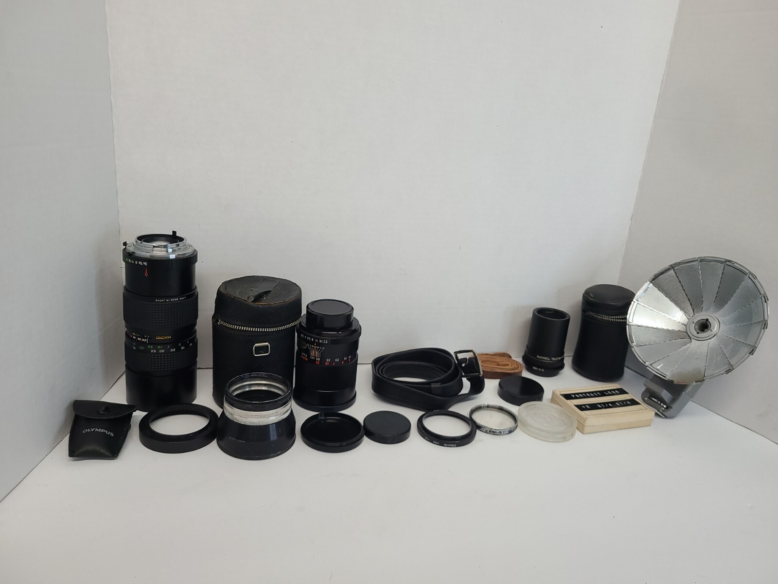 Vintage Camera Accessories Lot Of 18 Vivitar Macro Bushnell Etc..