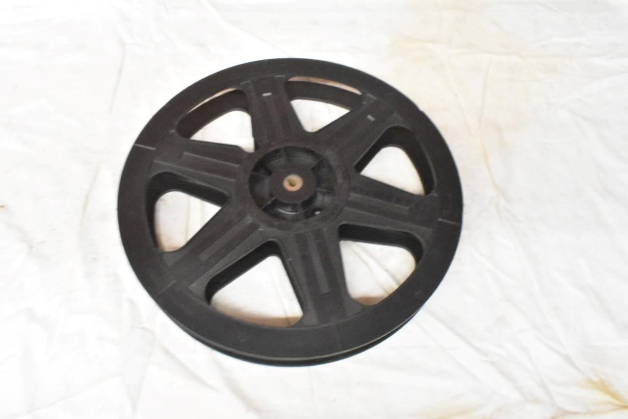 Lot of 4 Vintage 35 mm Movie Theater Film Reel Plastic 14.5″ Plio Magic