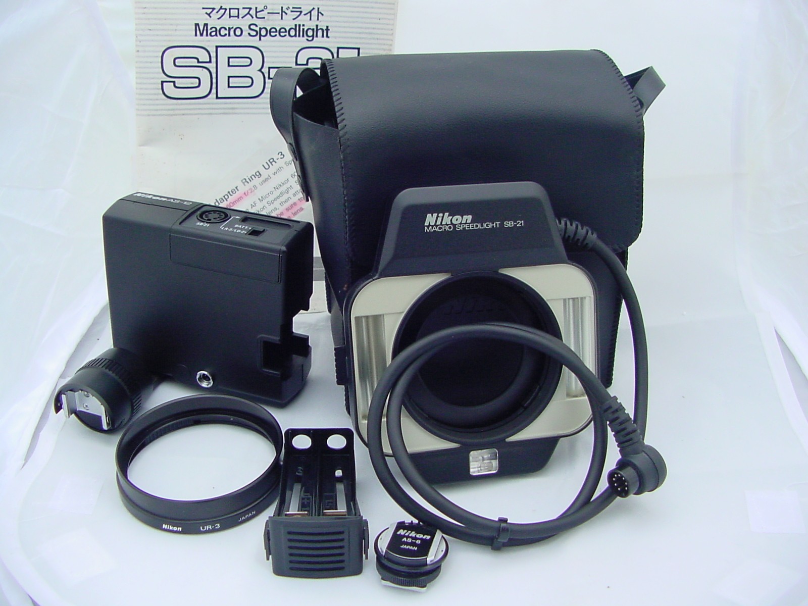 NIKON SB-21A (SB-21 w/ AS-12) Ring Flash, Diffuser, UR-3 Adapter, AS-6 Converter