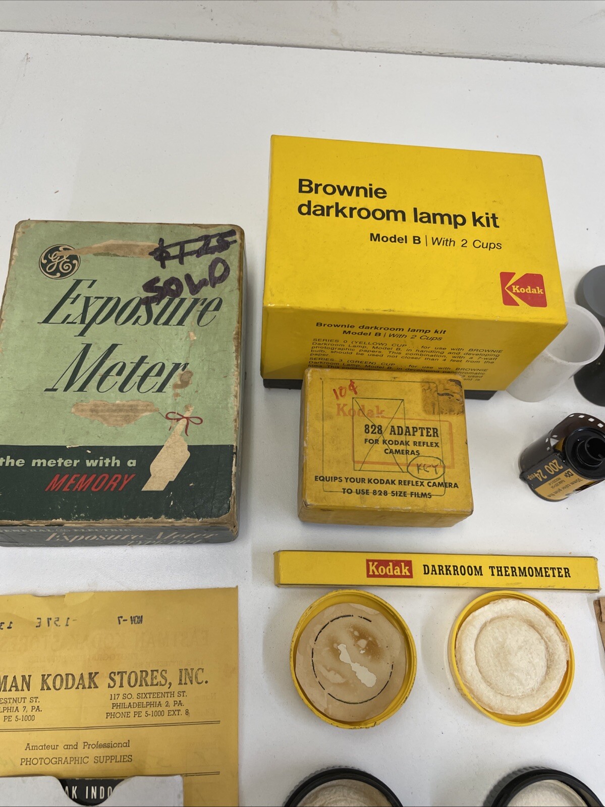 Vintage Kodak LOT W/Film/15 Pieces