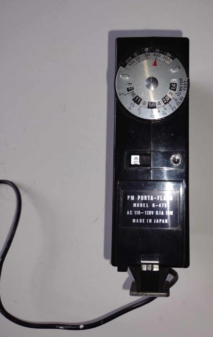 VINTAGE PM POWER MITE Porta-Flash Model K-475 ADD ON CAMERA FLASH & Power Cord
