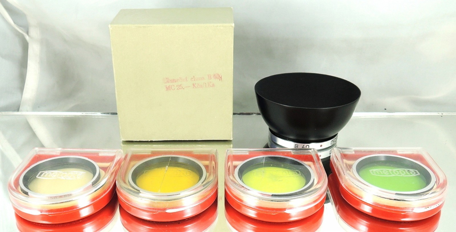 Flexaret Shade hood + Set of four color filters B36 MEOPTA Genuine Accessories