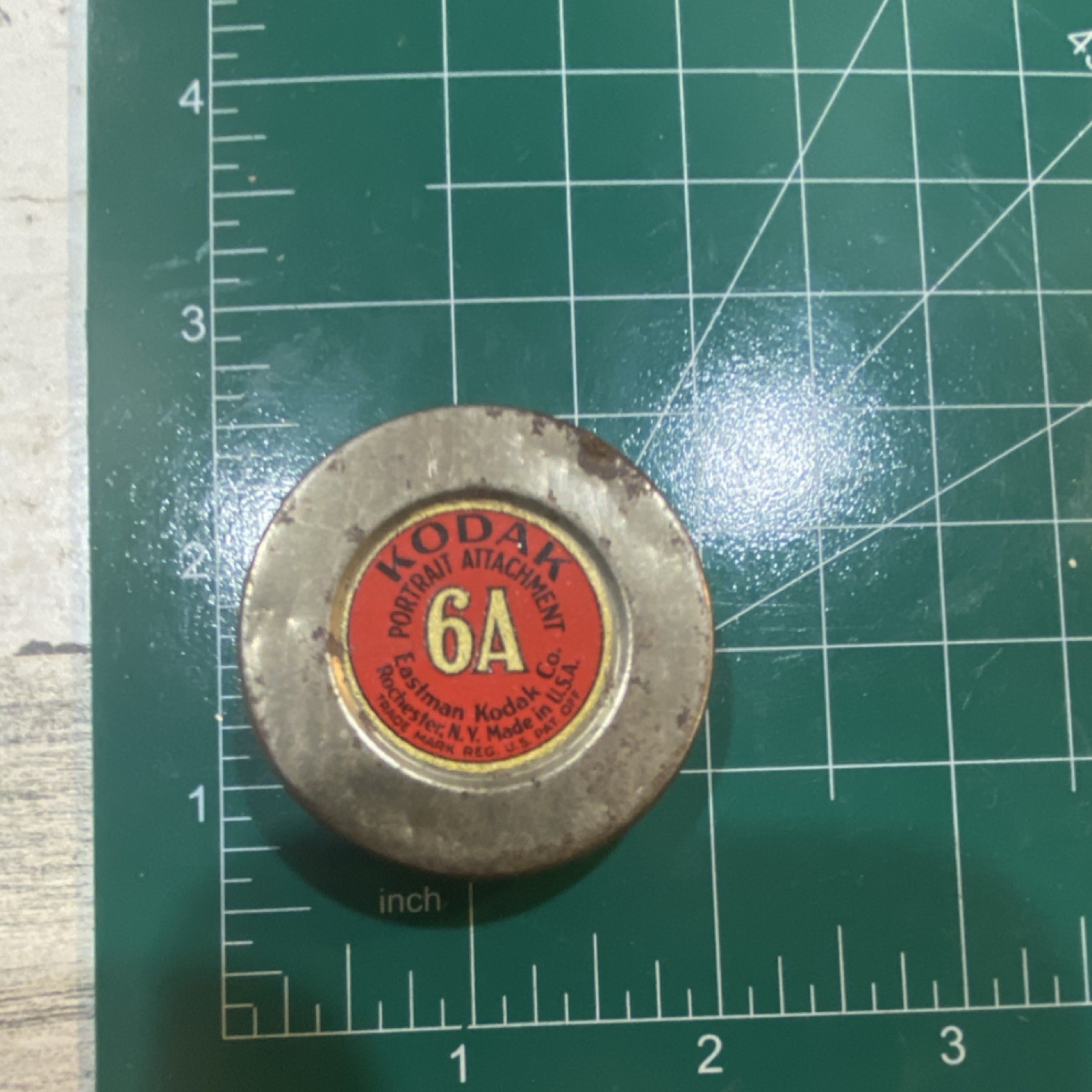 Kodak 6A Portrait Attachment with Original Tin