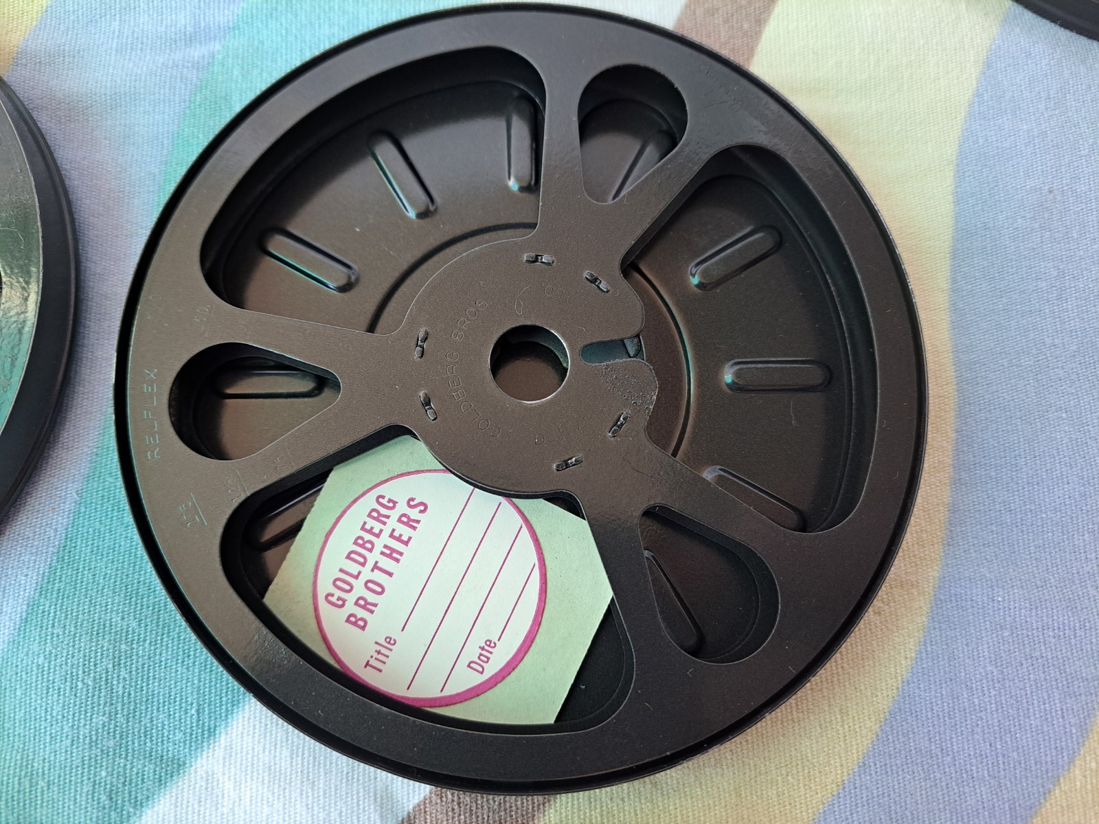Vintage GOLDBERG BROTHERS 200′ 8mm Film Storage Cans 6 With Box & Stickers BIN30
