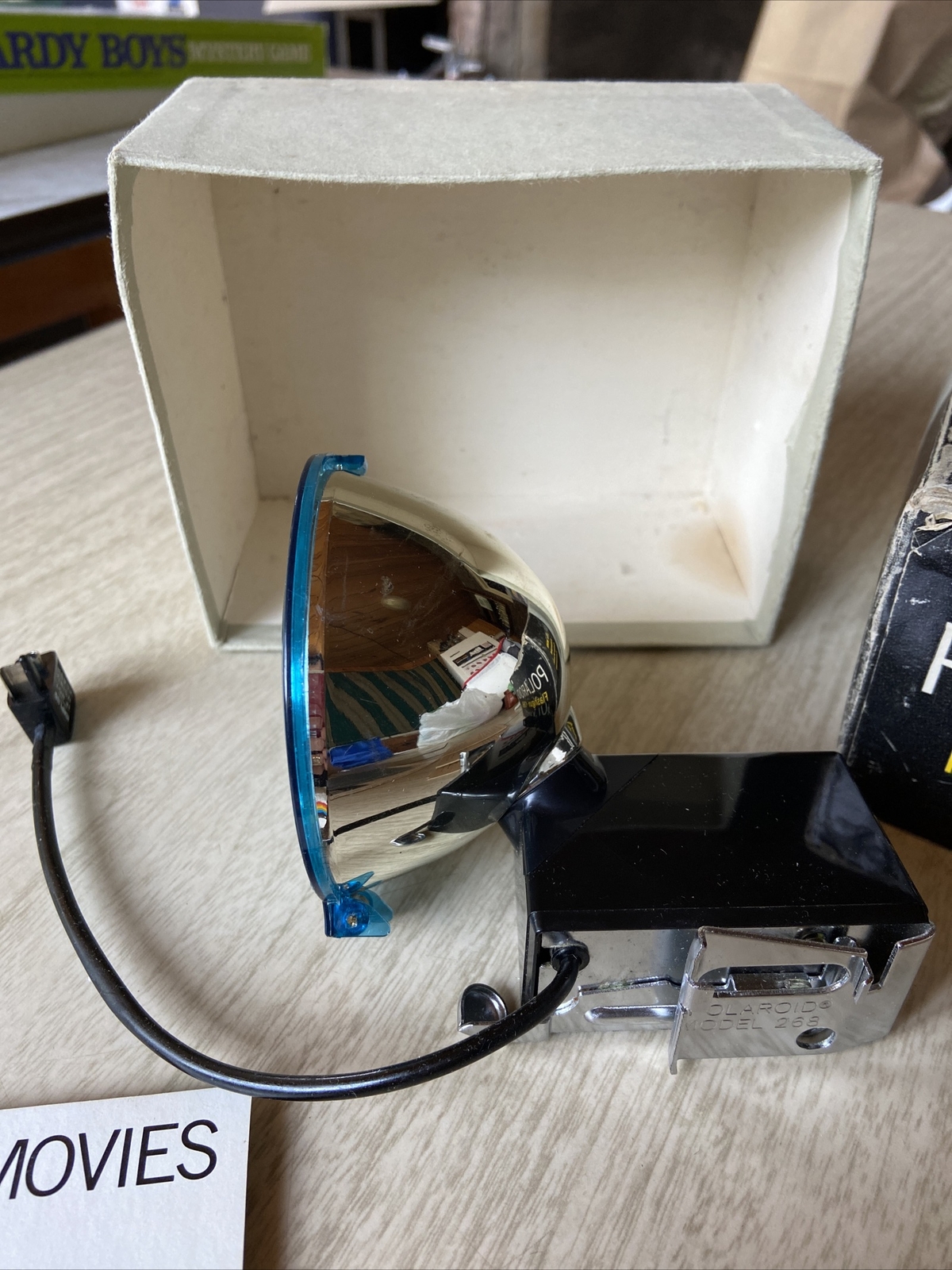 Vintage Polaroid Camera Flashgun #268. With box and Polaroid Cold Clips #193.