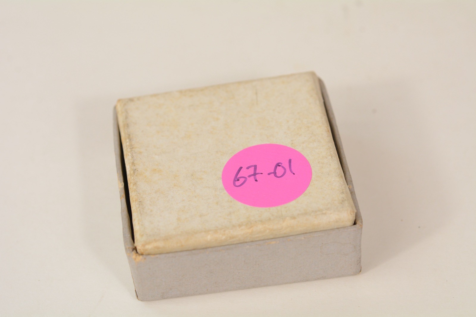 Vintage +1.0 Rectangular Diopter Eyepiece Correction lens for Nikon F Camera