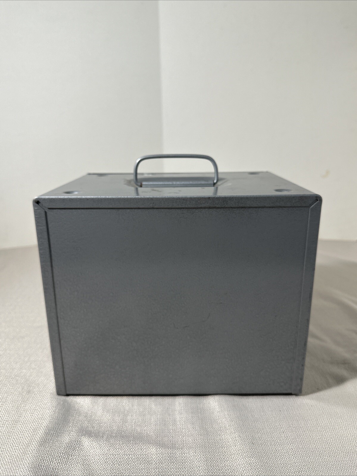 VTG BRUMBERGER 8MM METAL REEL HOLDER CASE STORAGE CASE ONLY 1950 MID CENTURY