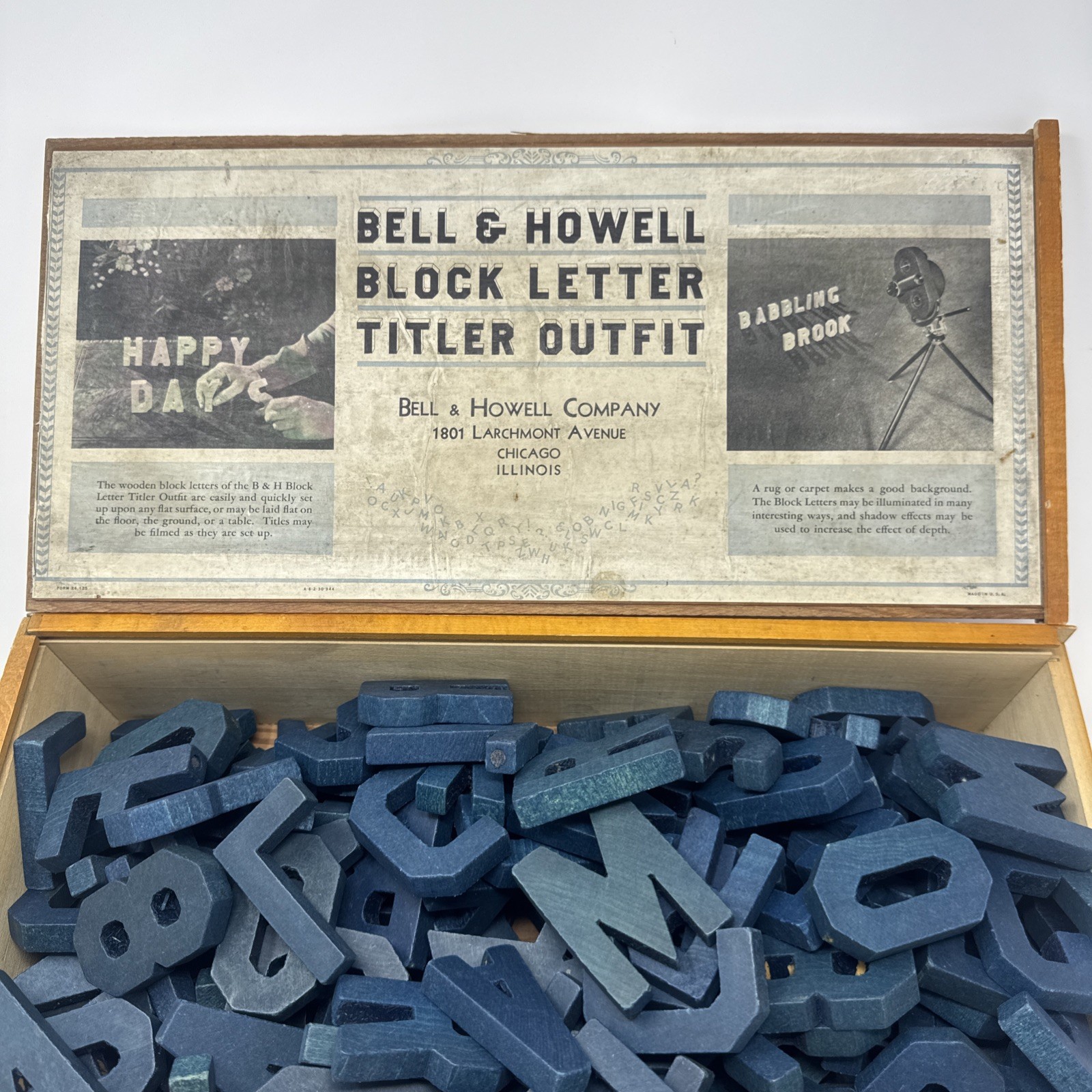 1940’s Bell & Howell Wood Block Letter Movie Titling Outfit *190+Pieces – W/Box