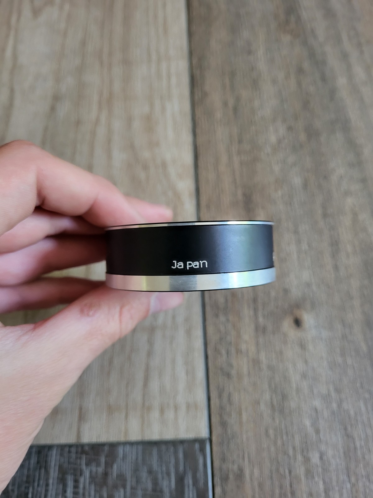 Petri 5.4cm Metal Clamp on Lens Hood with Case 7s In Good Condition