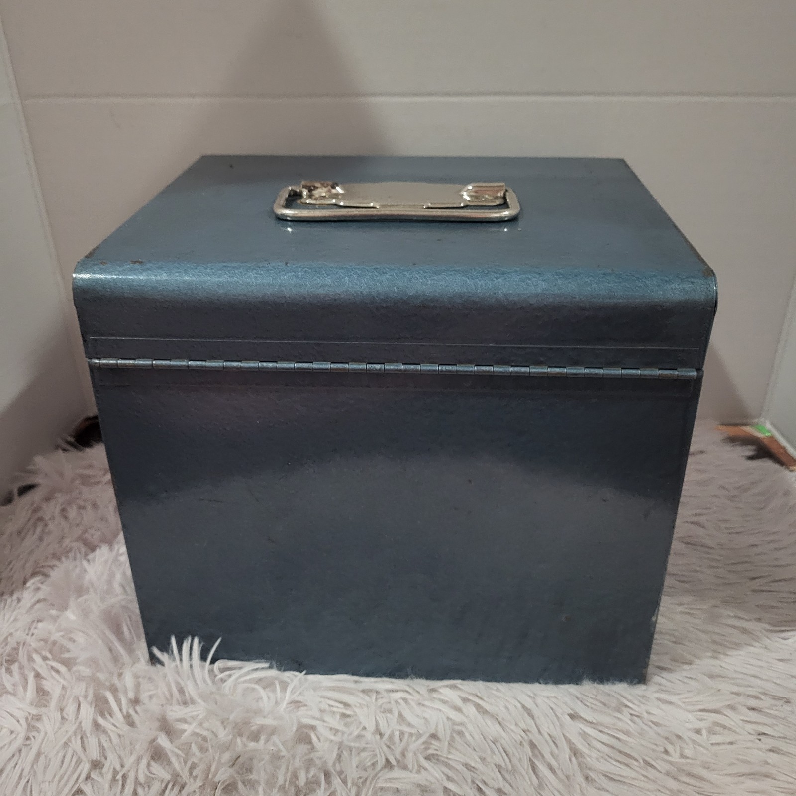 Vintage Bruce Metal 8mm Movie Film Reel Chest 12 Slots Box Storage Case