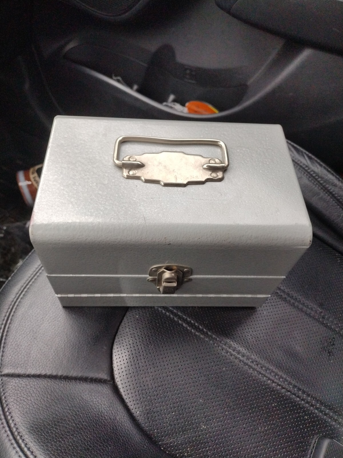 Vintage new grey Logan De luxe Metal 8mm Film Chest Carrying Case Holds 12 Reels