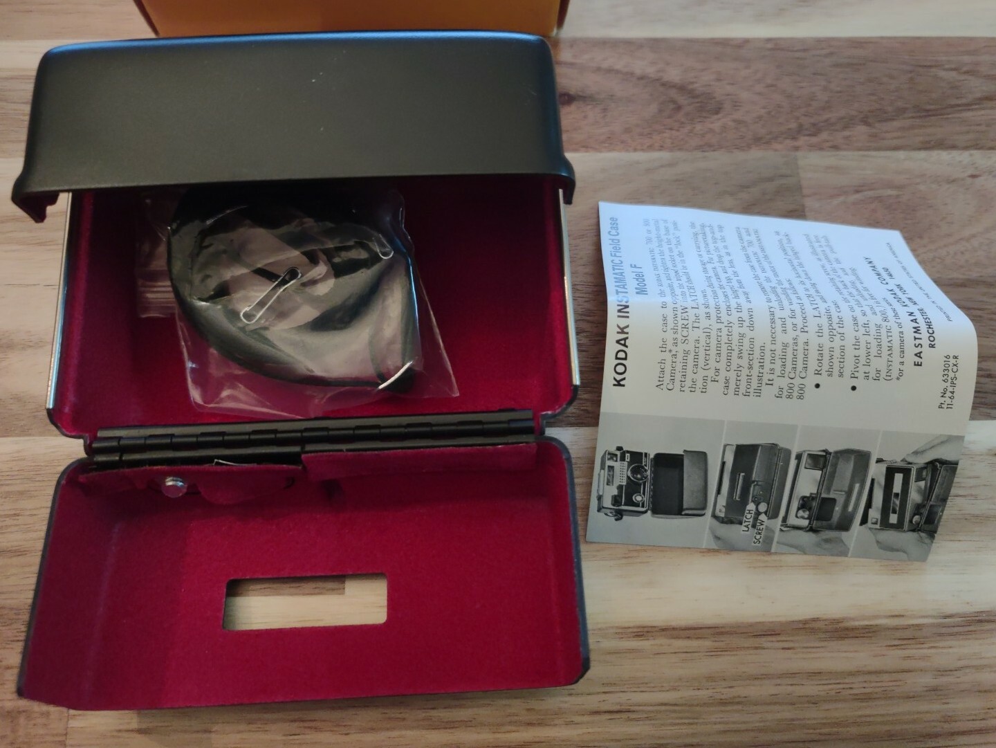 Vintage Kodak Instamatic Field Case Model F in Box NOS