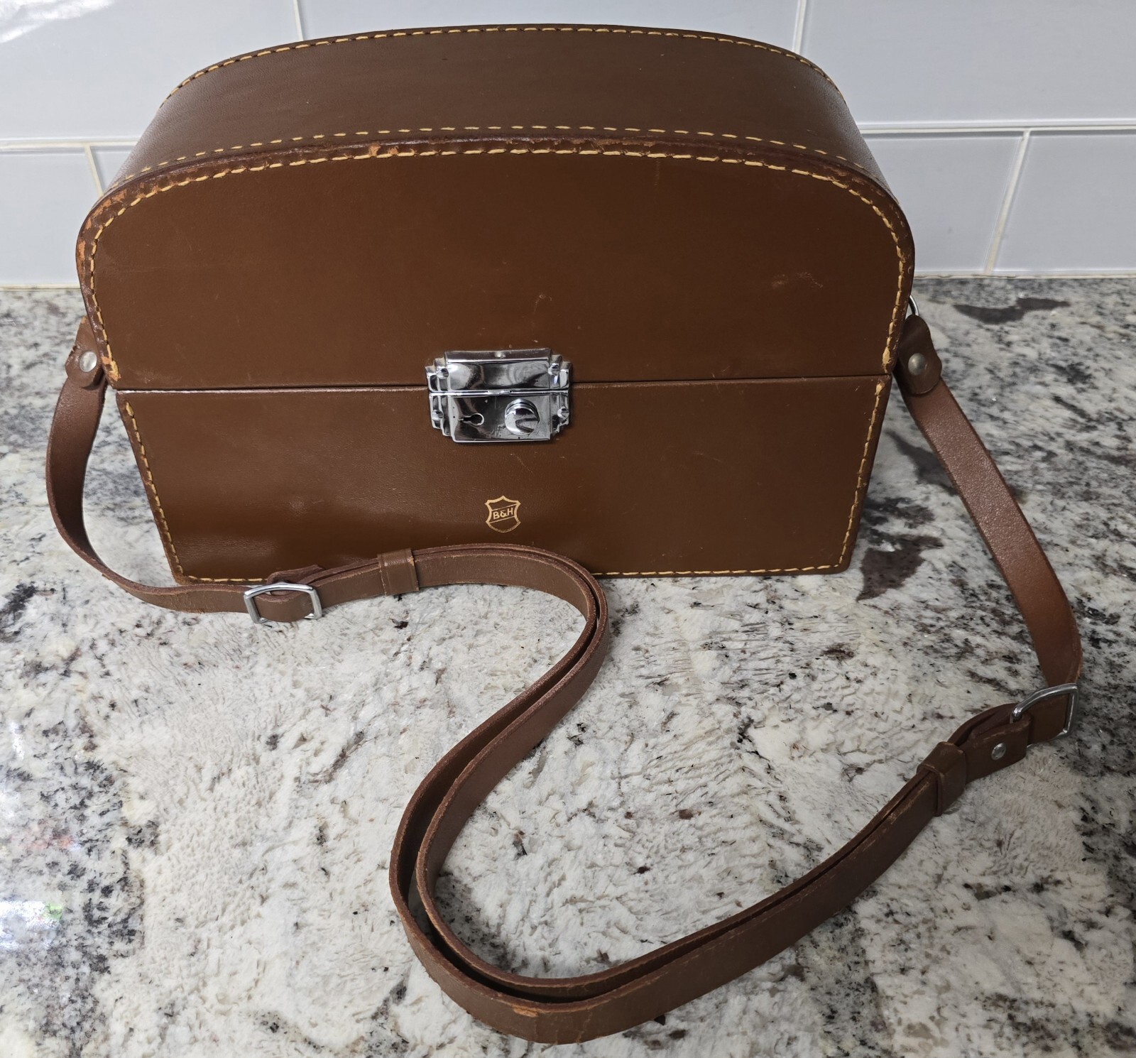 Vintage Brown Leather Camera Case ▪︎ Orig. for Bell & Howell 8mm ▪︎ Includes Key