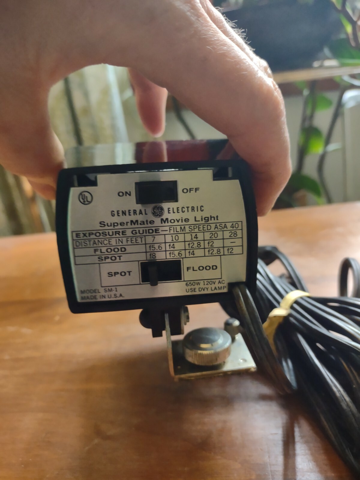 GE SuperMate Movie Light