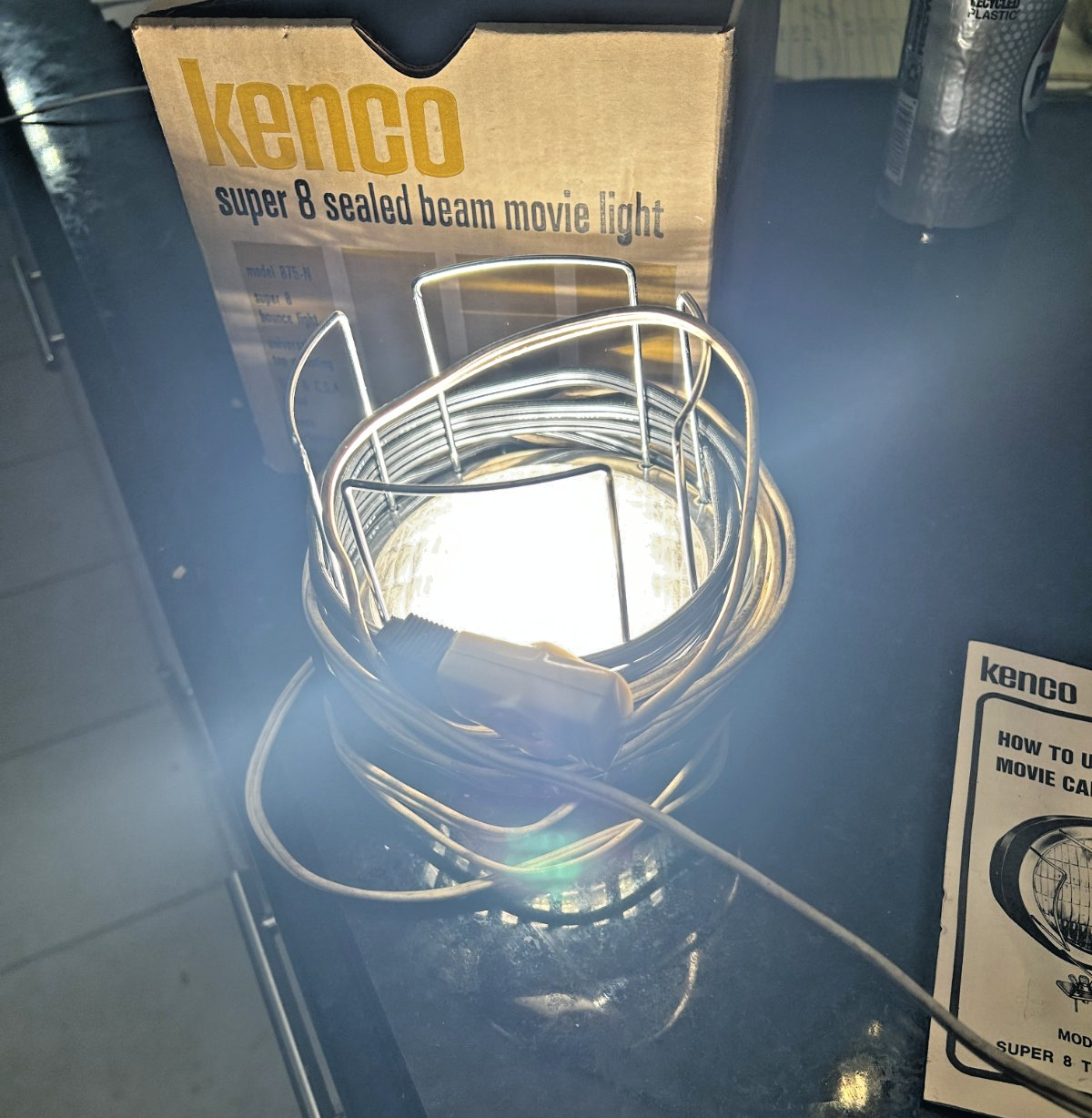 Kenco Super 8 Movie Light Vintage Film Camera Lighting w Box Tested Works