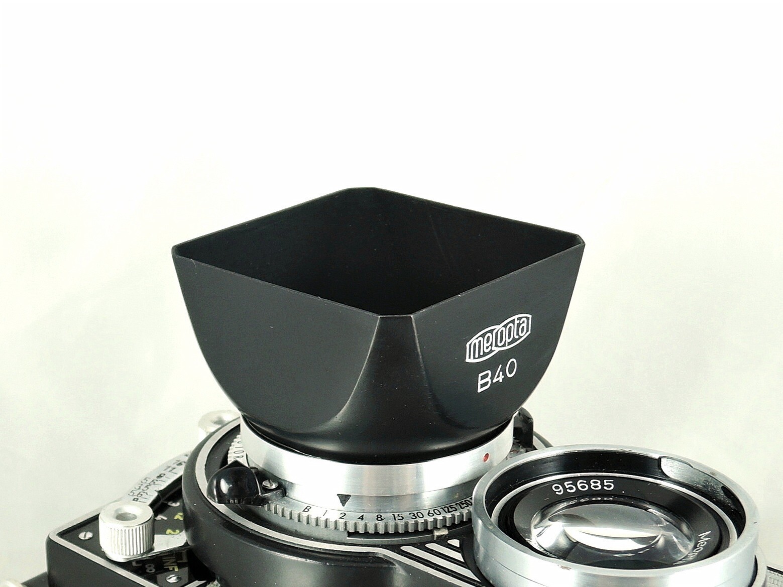 Shade hood Flexaret Meopta square bayonet B40 metal slightly used + Genuine box