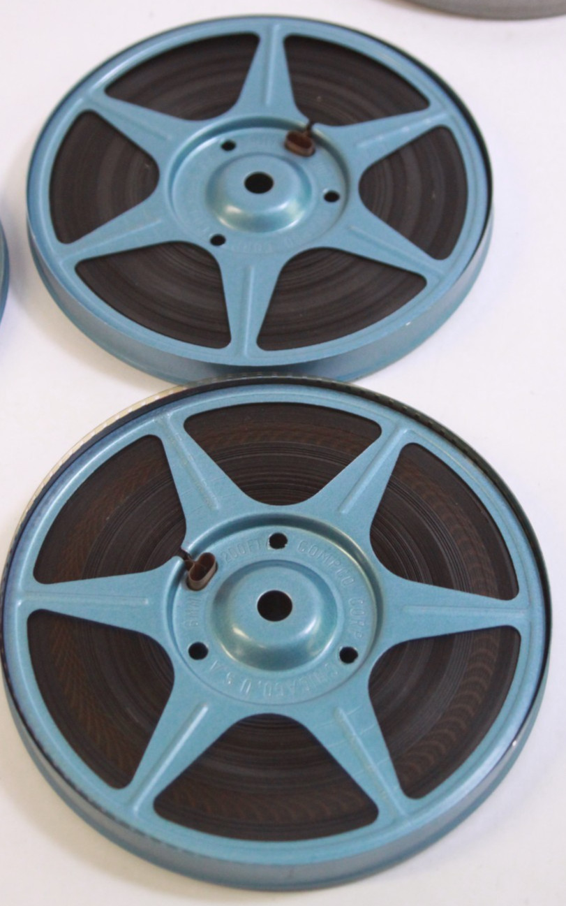 2X Vintage Compco 1X Kenco 200ft – 8mm Film Reels With Cases & Films READ