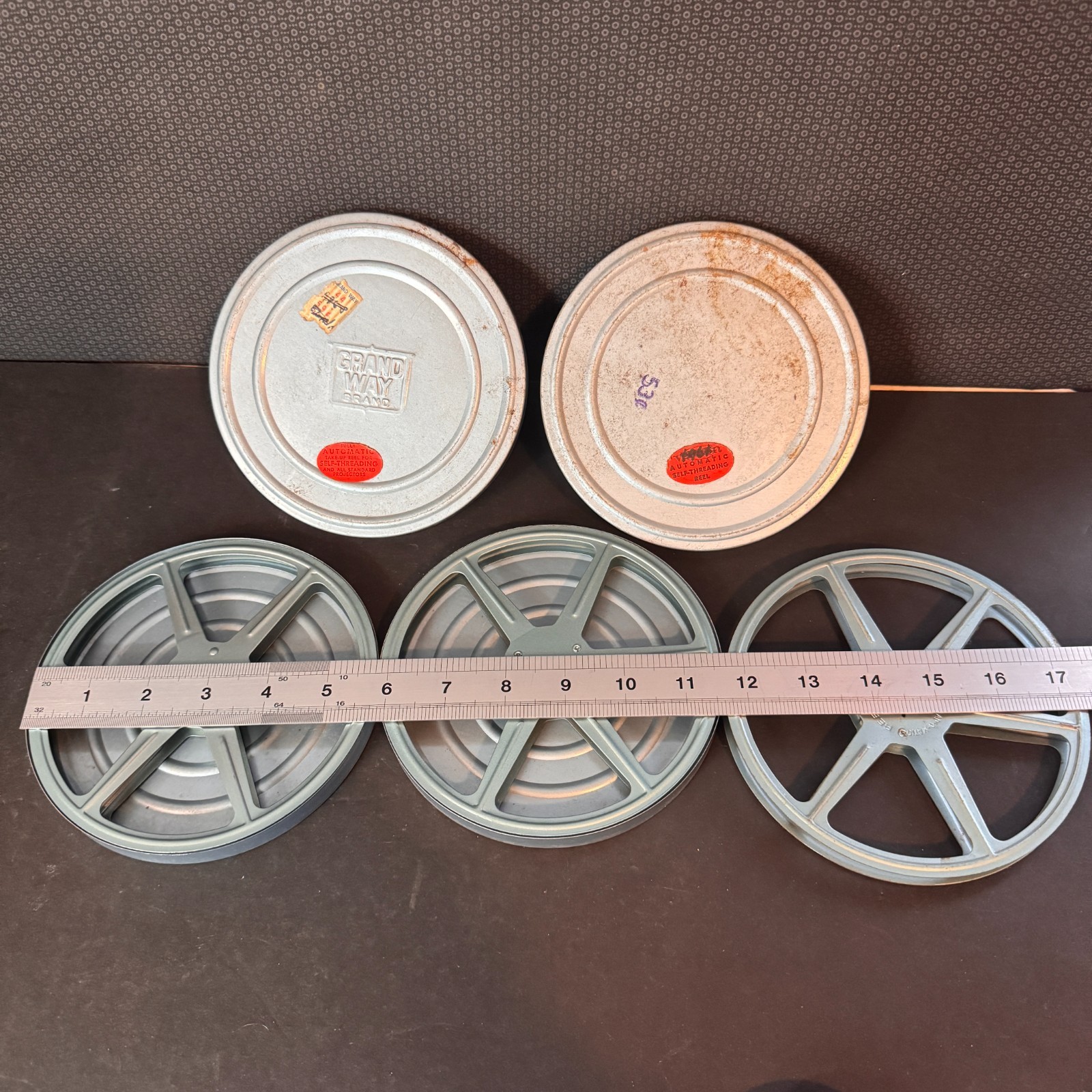 Large Lot 8mm Super 8 Take Up Reels – 3″ 5″ 7″