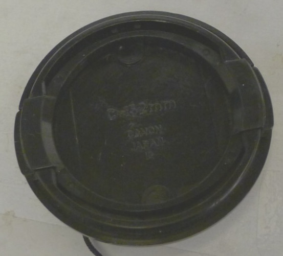 Canon C-52mm Front Pinch Lens Cap – Genuine Original – Made in Japan