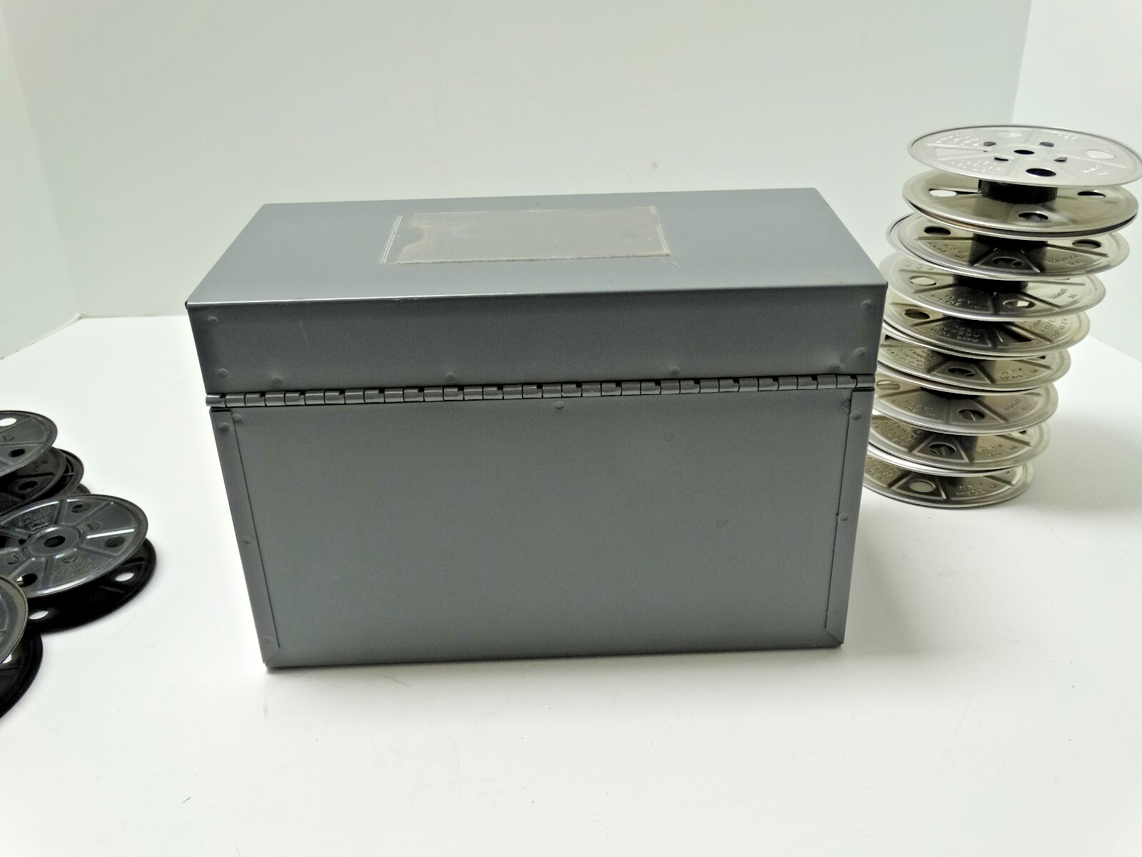 (12) VTG Kodak Empty Film Reels Metal Storage Box 1930s 1940s 2-7/8″ to 3-5/8″