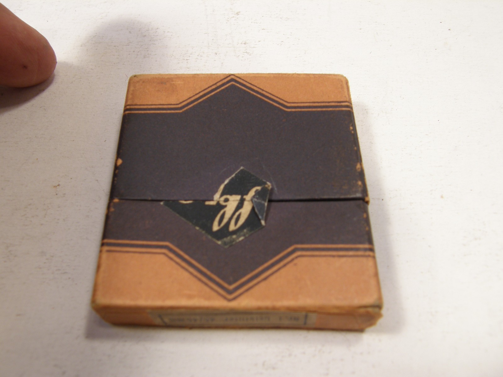 VINTAGE AGFA LICHTFILTER LIGHT FILTER IN ORIG BOX 45mm SQUARE YELLOW GLASS
