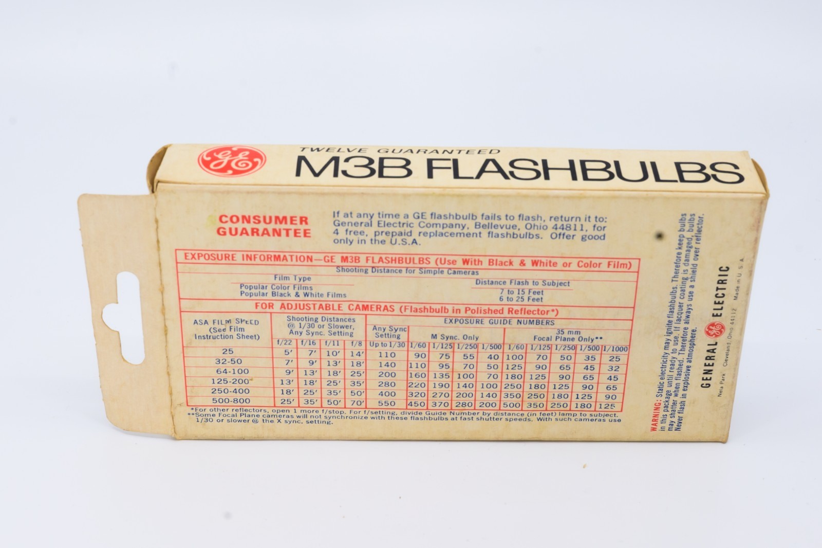 (24) GE M3B USA Photoflash Blue Unfired Flash Bulbs – Vintage ‘NEW’ C347