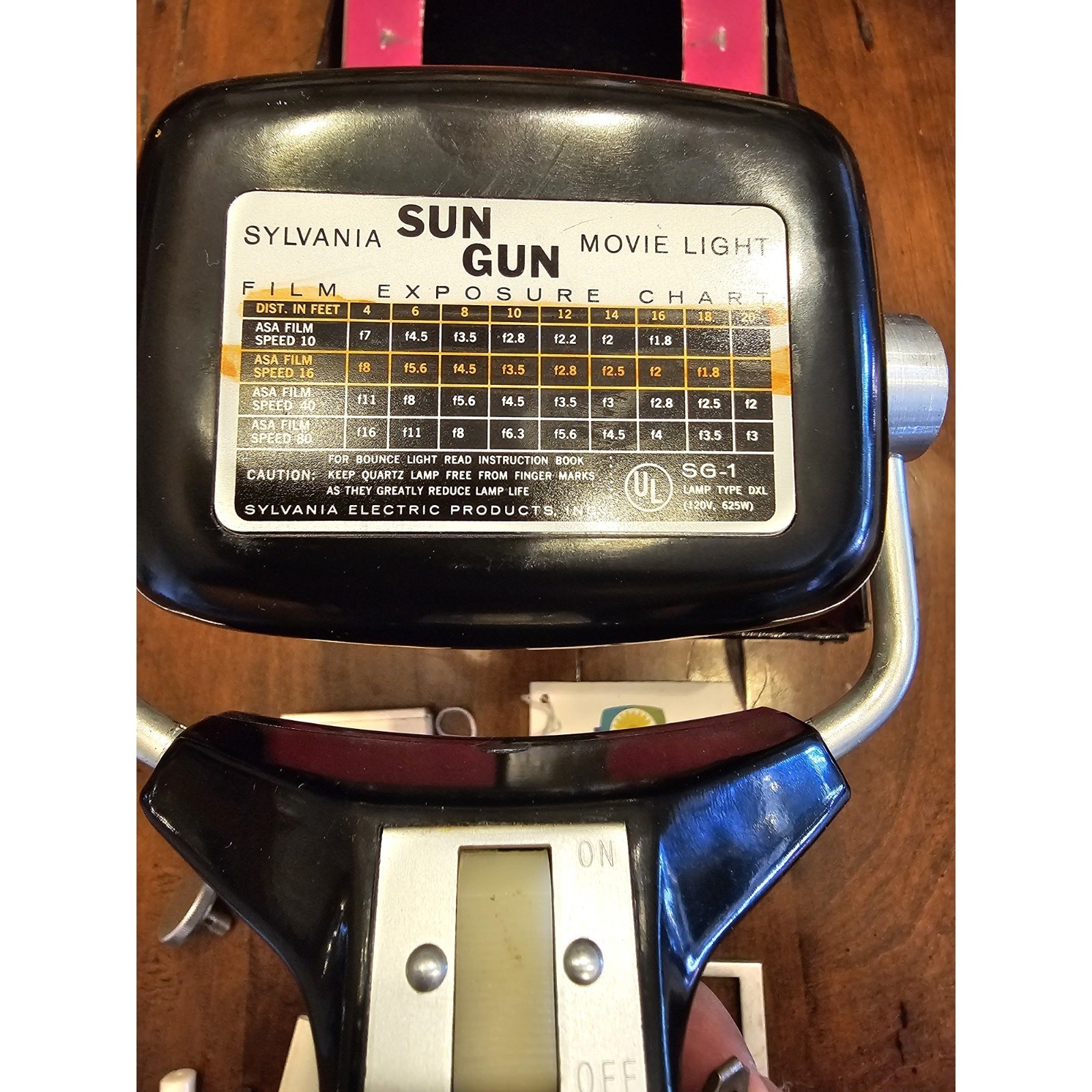 Vintage Sylvania Sun Gun Movie Light SG-1 Handheld Video Camera Lamp 120V Tested