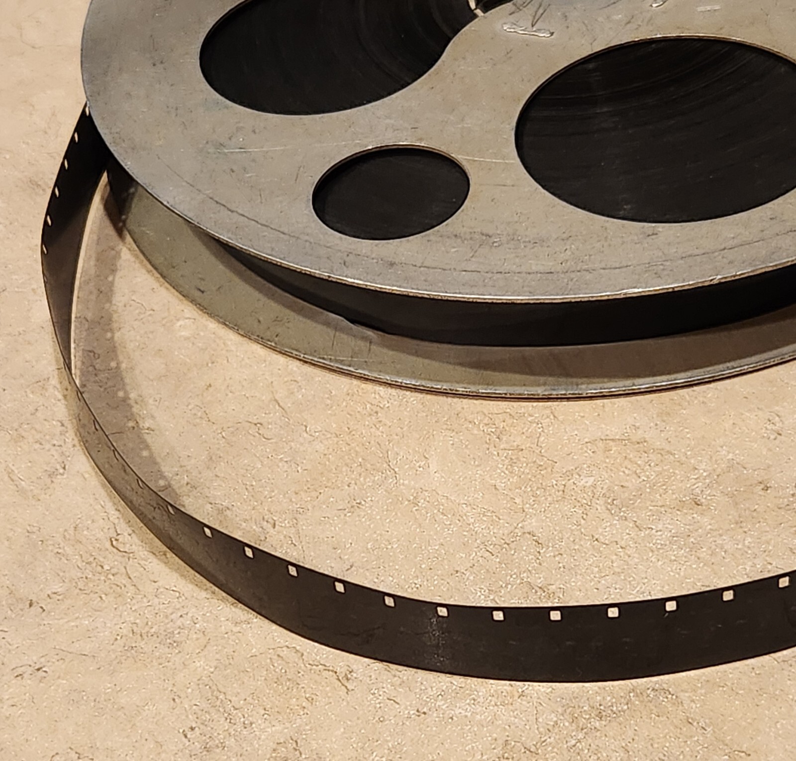 8mm FILM & METAL CANISTER GREEN LABELED FOOTBALL GAME