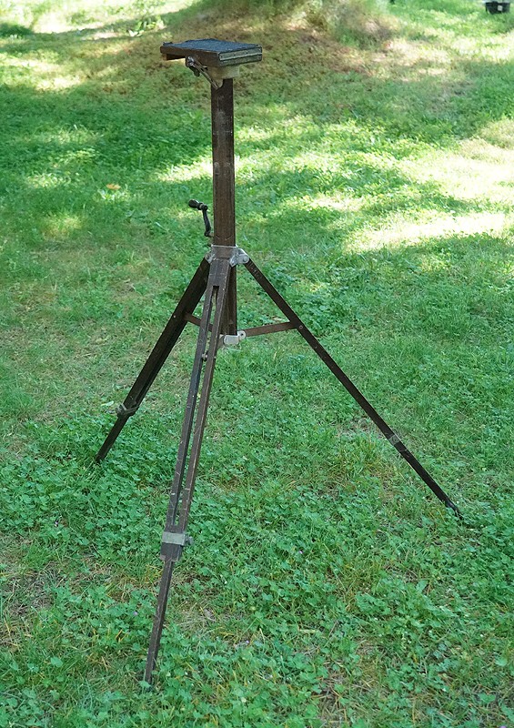 AGFA ANSCO WOODEN TRIPOD WITH PLATFORM HEAD, VINTAGE CAMERA/227463