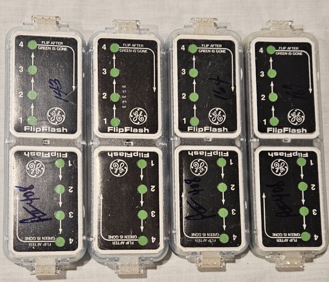 Vintage 4 General Electric FlipFlash Bars