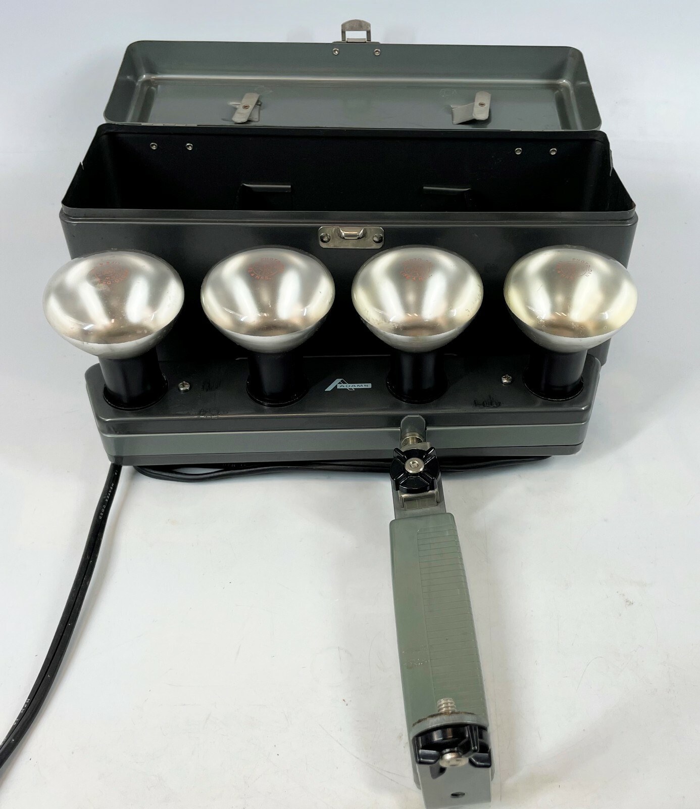 Vintage Adams Model GL101AW 800W Indoor Portable Photography 4 Light Fixture