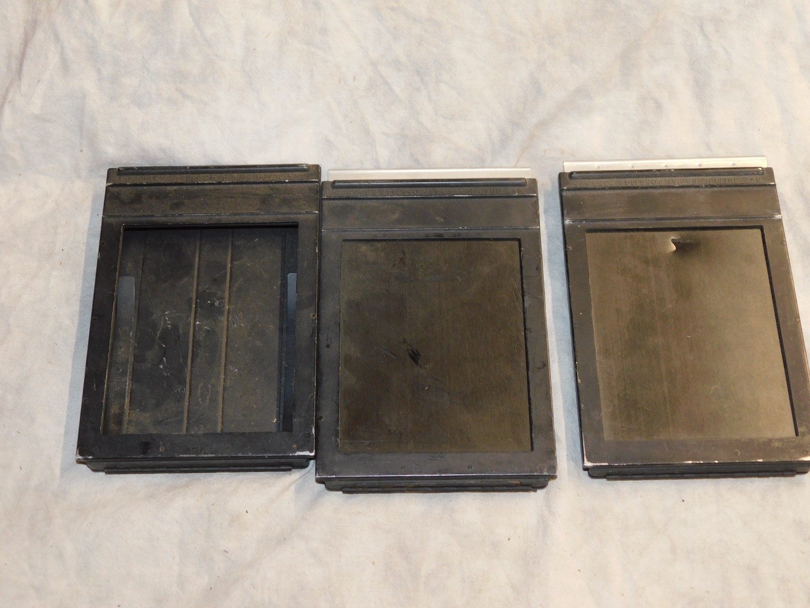 Lot of 3 Graflex Graphic 4×5 Film Pack Adapters for Parts or Repair