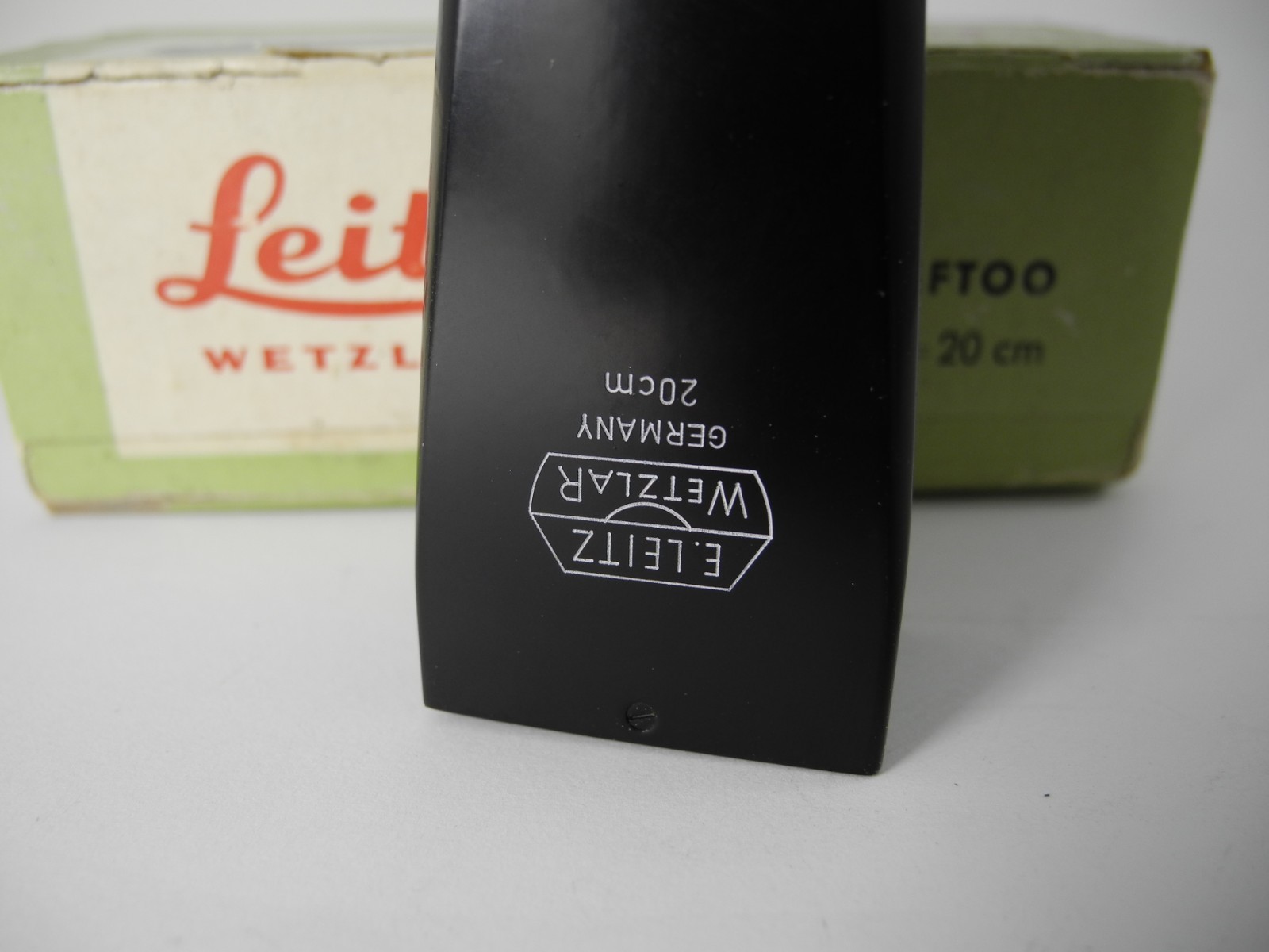 LEICA SFTOO Telyt 20cm 200mm finder only, MINT IN BOX PERFECT