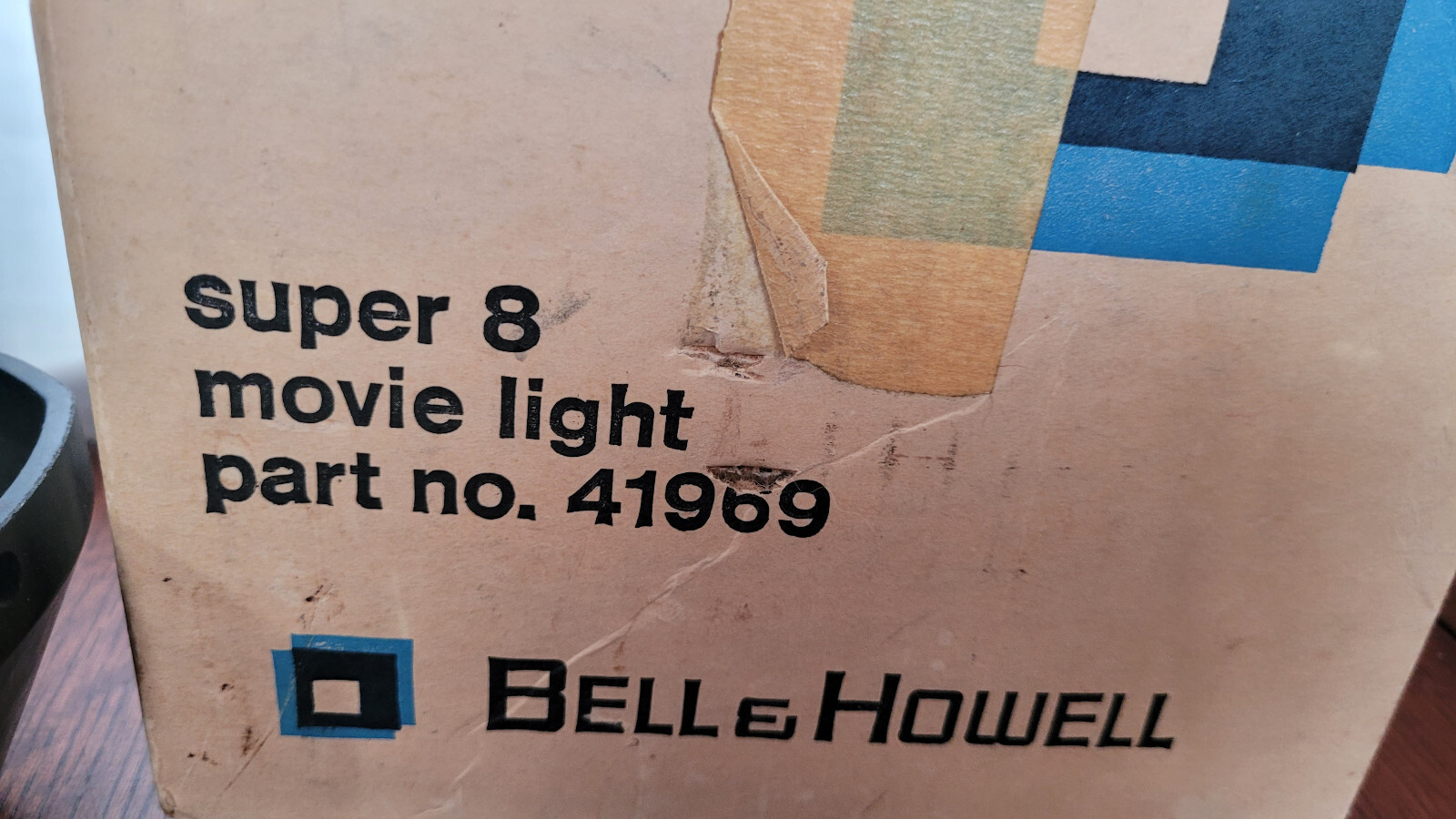 Bell & Howell Super 8 Movie Light #41969 untested with box