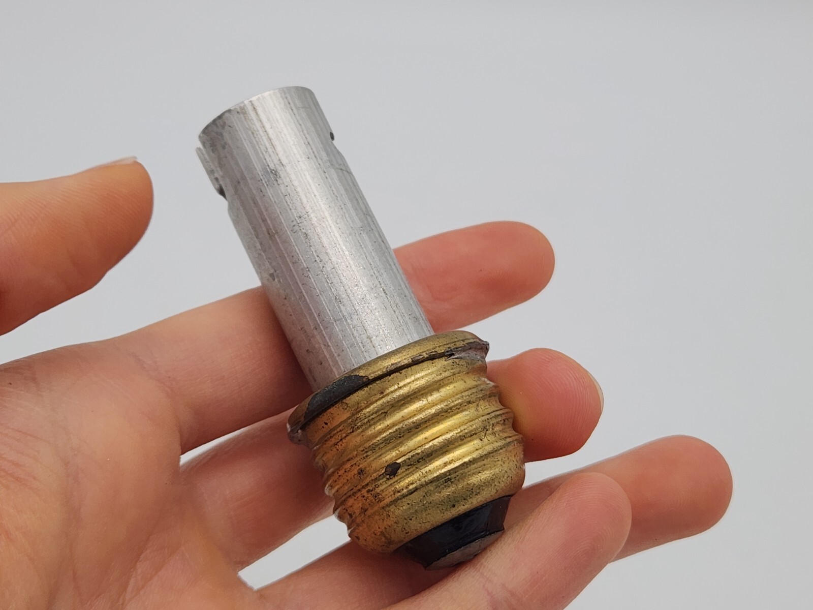 Vintage Camera Flash Bulb Adapter #5 #25 5B to Screw Base Press 22 Graflex