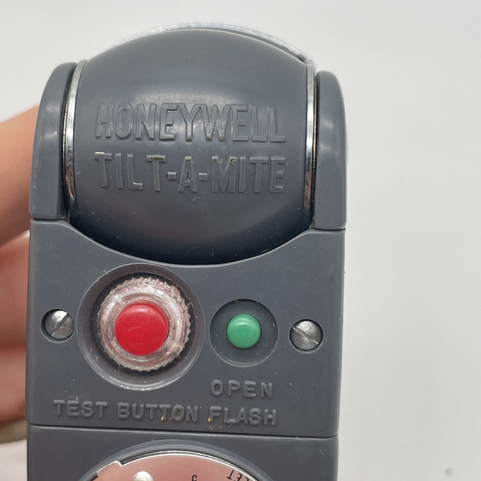 VINTAGE HONEYWELL TILT-A-MITE CAMERA Flash Untested