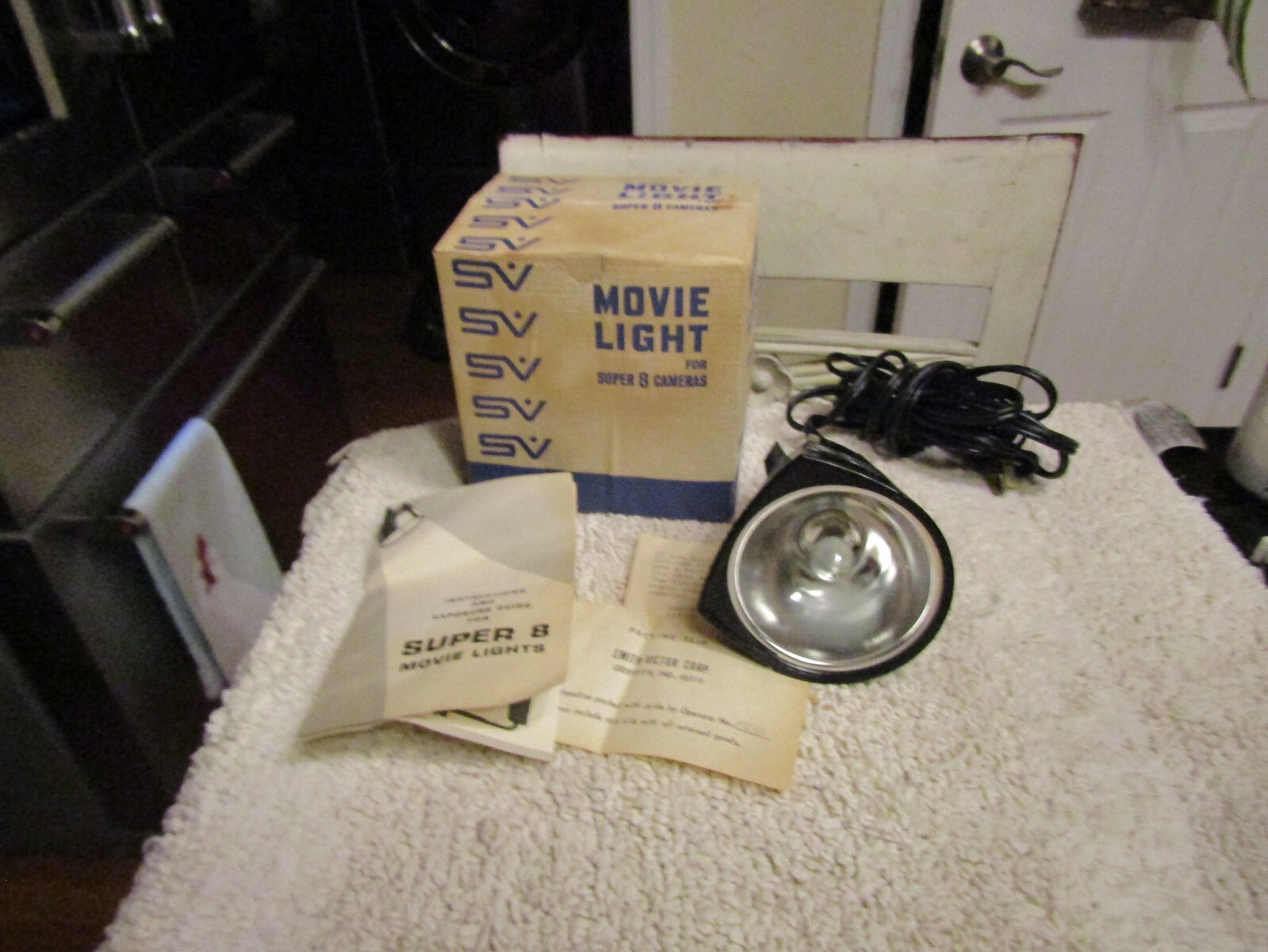 Vintage SV Smith-Victor Movie Light Model S650 for Super 8 Movie Cameras w/ Box